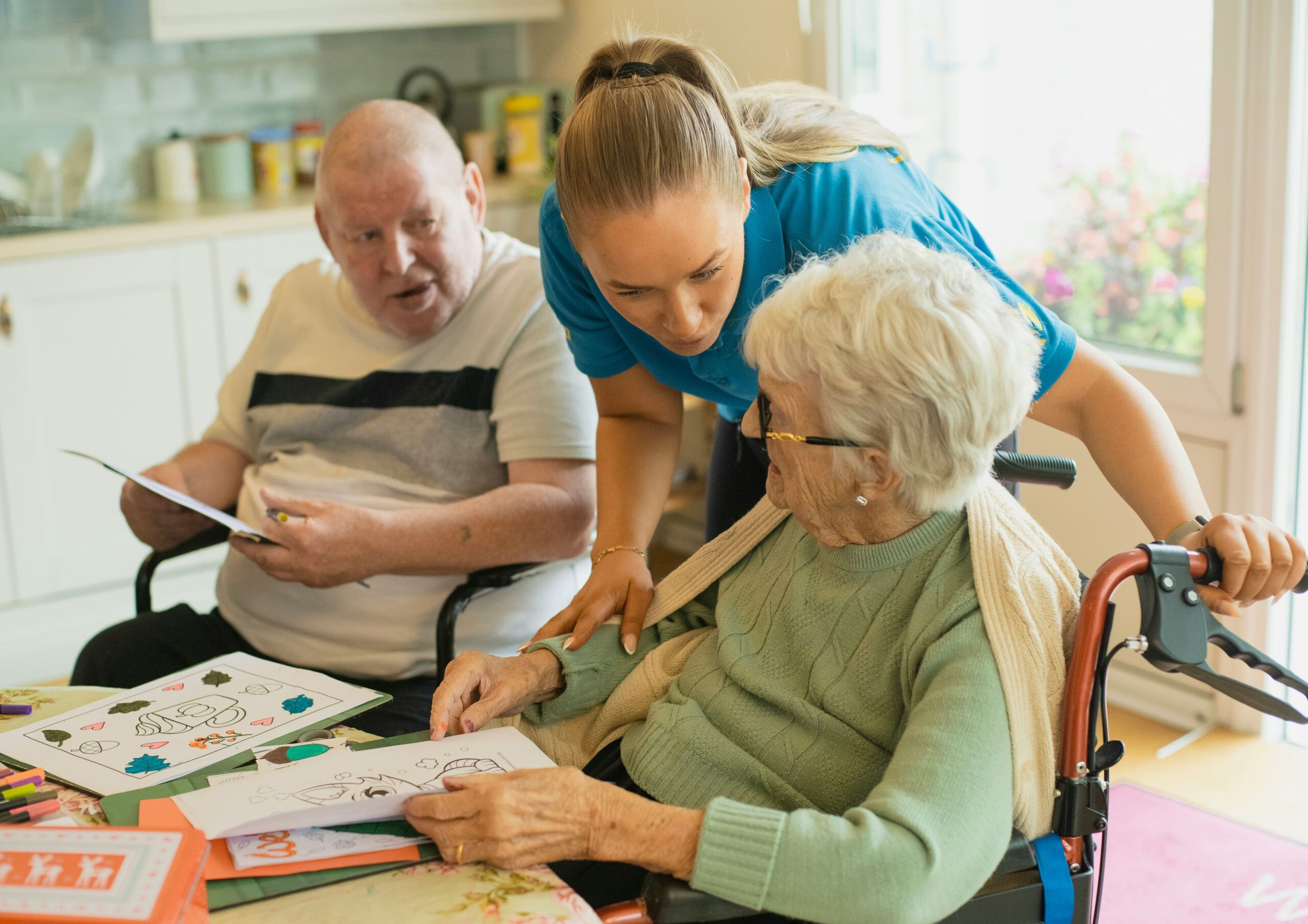 Art Therapy for Seniors in Retirement Homes