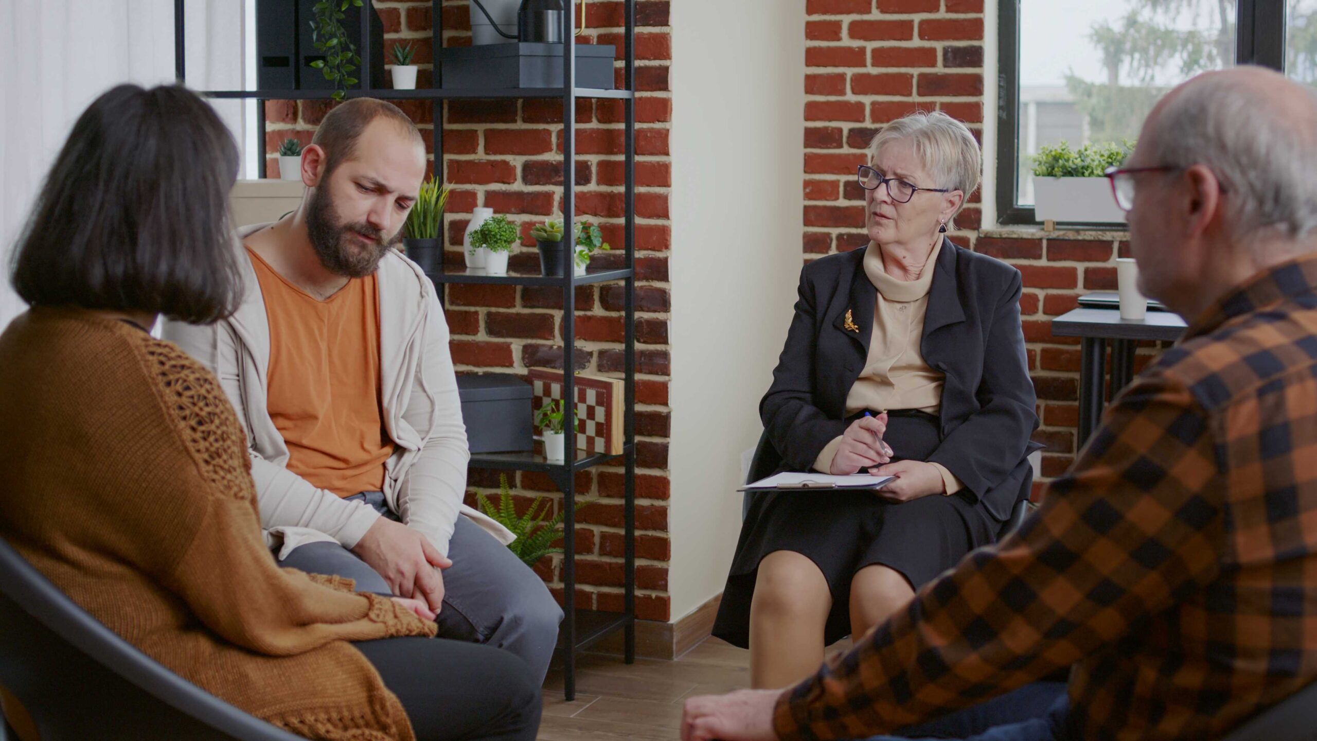 Choose a Mental Health Therapist for Seniors in Ontario